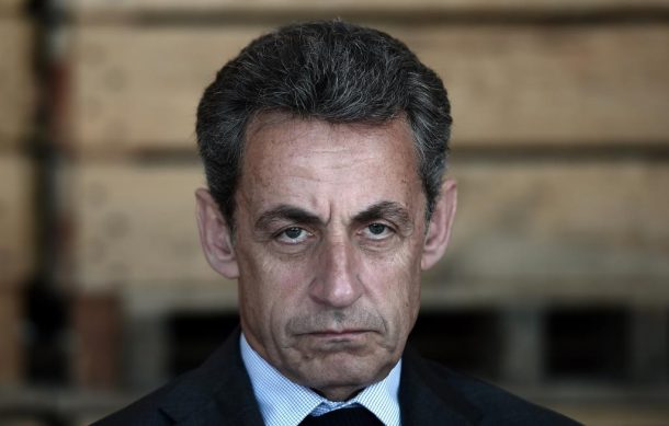 El ex presidente de Francia Nicolas Sarkozy es sentenciado a tres años de prisión
