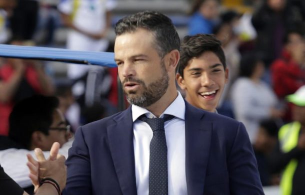 Presentan a Rafael Puente del Río como nuevo DT de Pumas