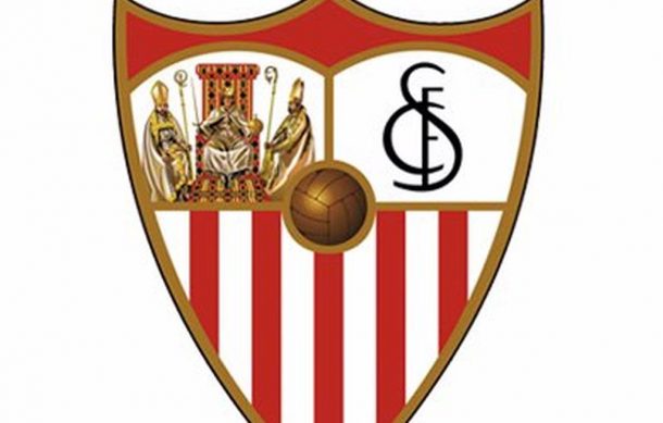 Juega “Tecatito” en triunfo del Sevilla