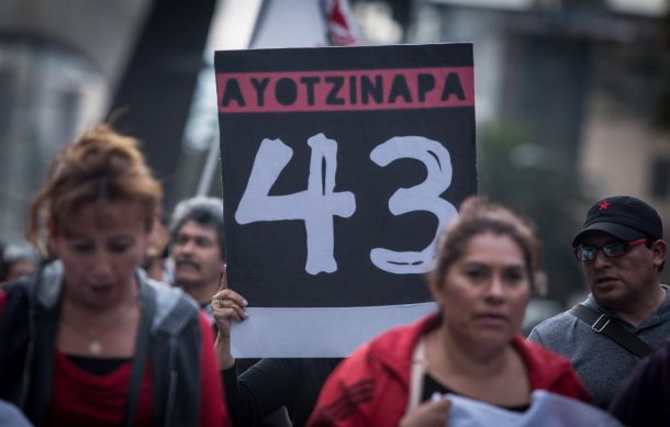 Padres de los 43 de Ayotzinapa se reunirán hoy con Sheinbaum