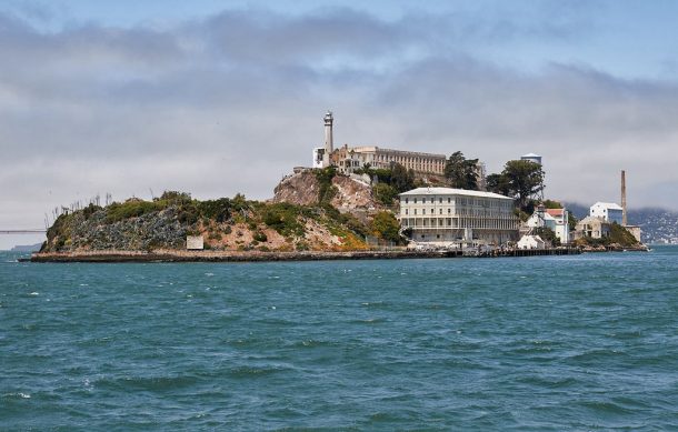 Trump ordena reabrir la prisión de Alcatraz