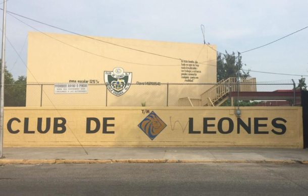 Padres de familia de la Escuela Club de Leones exigen respuesta a la SEJ |  Notisistema
