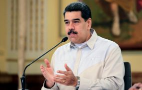 Venezuela cierra embajada en Ecuador en apoyo a México