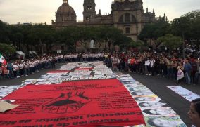 Guadalajara recuerda a los 43 normalistas desaparecidos