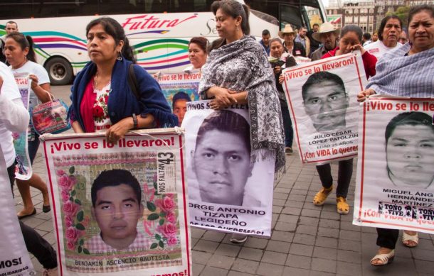 AMLO busca reunión con familiares de 43 desaparecidos de Ayotzinapa
