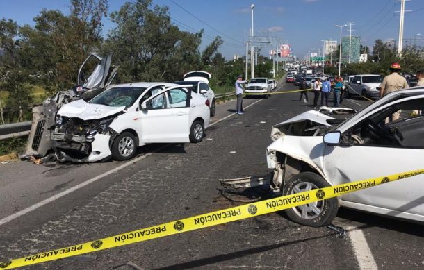 Saldo de un muerto y tres lesionados arroja carambola de vehículos