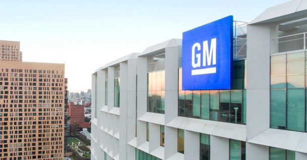 GM reduce producción en Canadá por tensiones comerciales