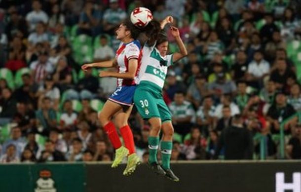 Pierde Chivas el invicto en la Liga Femenil y Atlas suma 6 juegos sin victoria