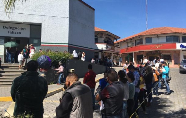 En oficina de Relaciones Exteriores se olvidan de la sana distancia