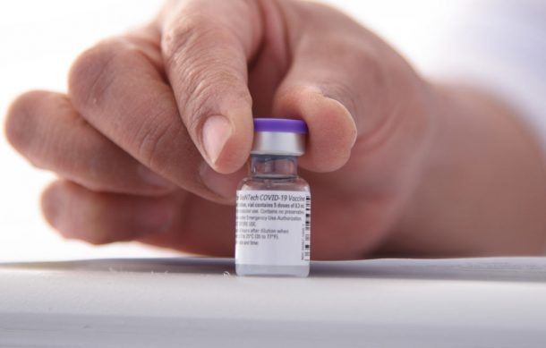 Llegan más de 800 mil vacunas de Pfizer al país