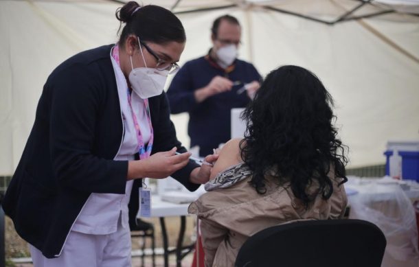 Avanza vacunación anticovid de adultos mayores en Jalisco