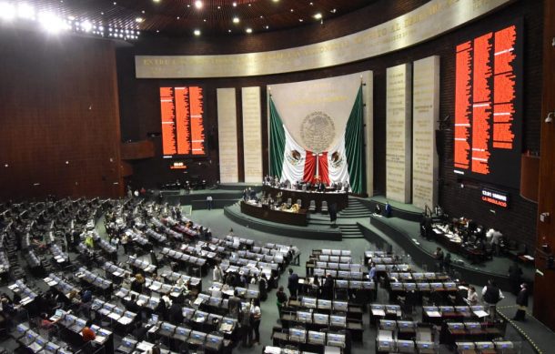 Desechan diputados el Plan A de AMLO para la reforma electoral