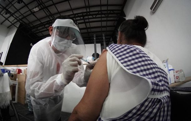 Aplicarán más de 19 mil dosis de vacuna anticovid este sábado en Guadalajara