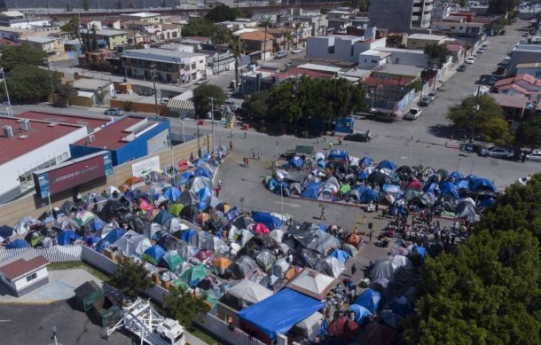 Reportan brote Covid en campamento de migrantes en Tijuana