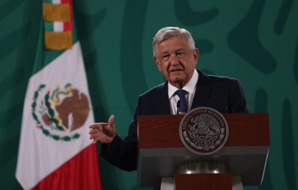 Es un golpe a la democracia la cancelación de candidaturas en Guerrero y Michoacán: López Obrador