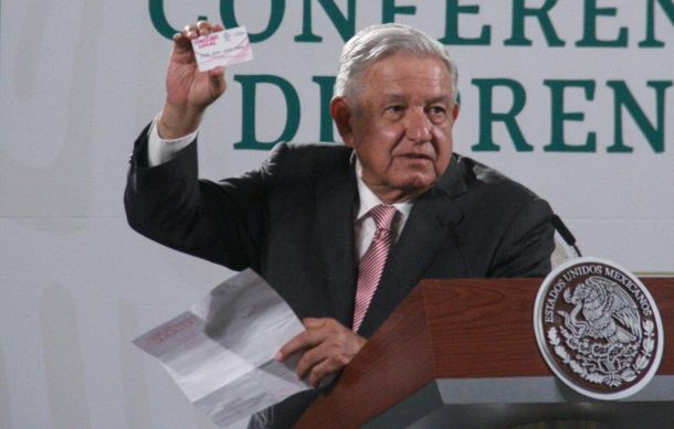 Pide Presidente a Guadalajara suspender la entrega de la tarjeta Consuma Local