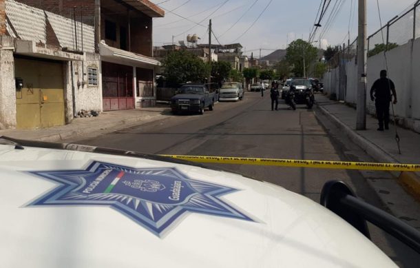 Asesinan a un hombre en Guadalajara y a otro en Tlajomulco