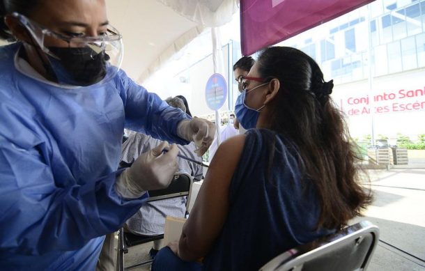 Aplican más de 200 mil vacunas anti-Covid la semana pasada en Jalisco