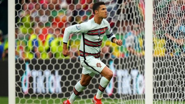 Con doblete de Cristiano, Portugal vence a Hungría en su debut en la Eurocopa
