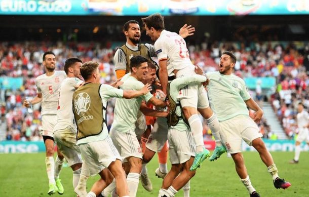 España se complicó, pero ya está en cuartos de final de la Eurocopa