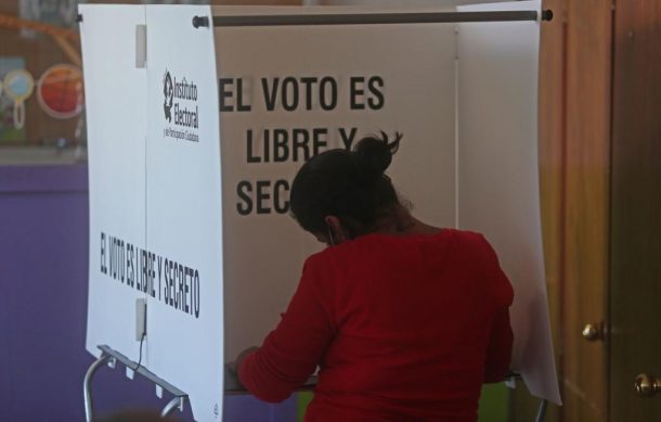 Buscarán facilitar el voto de los mexicanos en el extranjero