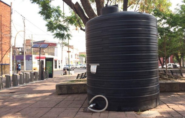 Acusan a indigentes de dañar cisterna del SIAPA en Jardín Juan N. Cumplido