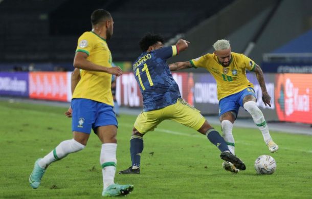 Brasil vence a Colombia 2-1 con polémica en Copa América