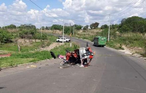Muere una niña al chocar un mototaxi con un camión en colonia La Lomita