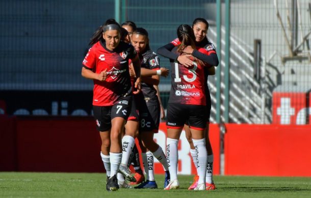 Atlas y Chivas debutan con triunfo en la Liga Femenil