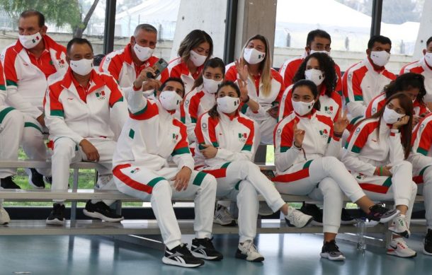 Viajan primeros atletas de la delegación mexicana a Japón