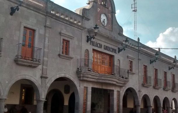 Falleció hombre atacado con cuchillo frente a la presidencia municipal de Tonalá