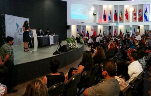 Participan 800 parejas en la campaña de matrimonios colectivos de Guadalajara