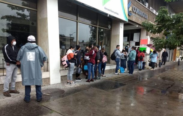 Realizan paro de labores trabajadores de la Conagua