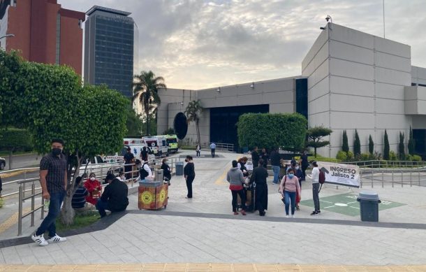 Realizan médicos examen de residencia en la Expo Guadalajara