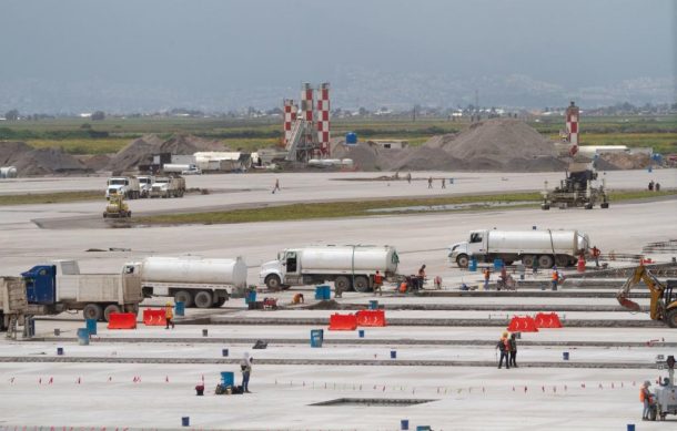 Aeropuerto de Santa Lucía lleva un avance del 69%: Sedena