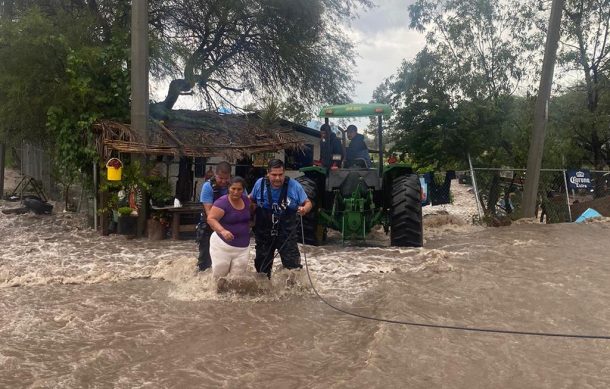 Lluvia vespertina afecta a comunidades de Tlajomulco