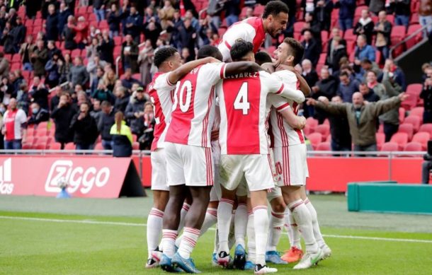 Edson Álvarez marca gol en triunfo del Ajax