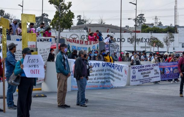 Piden a maestros de Michoacán que reciban pago mediante transferencias bancarias