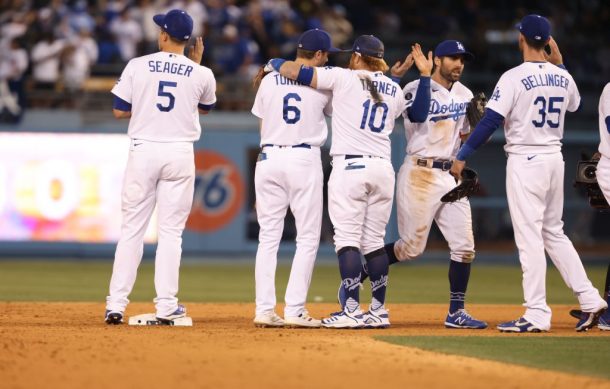 Dodgers vence a Bravos y revive en Serie de Campeonato de la LN