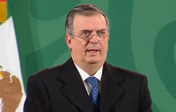 Más de mil rusos y ucranianos han llegado a Tijuana para cruzar hacia EU: Ebrard