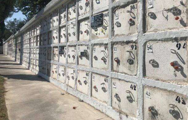 Esperan 280 mil visitantes a los cementerios de Guadalajara
