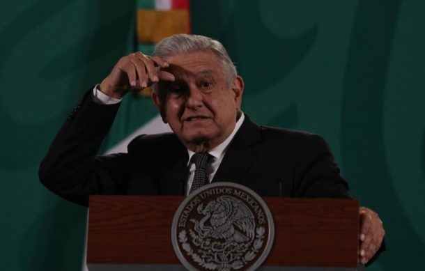 Llama López Obrador a la ciudadanía a denunciar a los huachicoleros