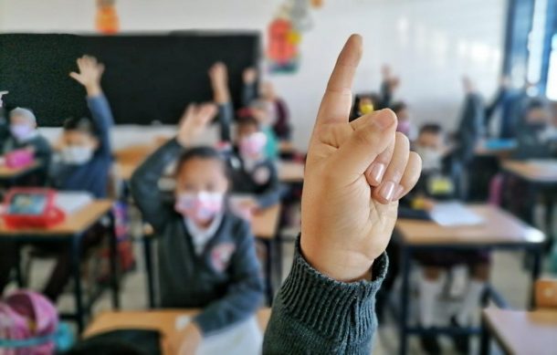 Regresaron a las aulas casi un millón 600 mil estudiantes de educación básica en Jalisco