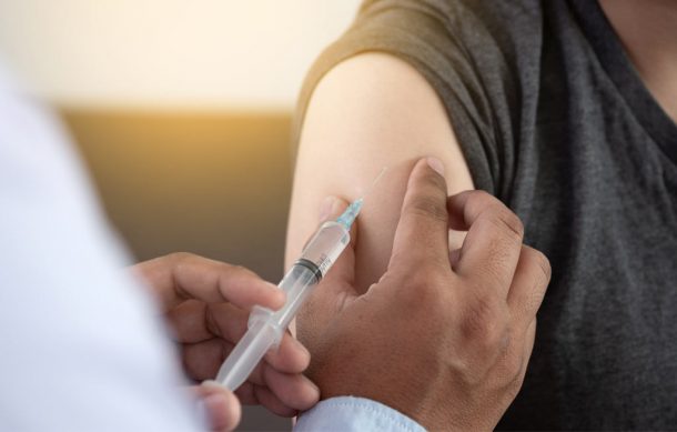 Propone EU una dosis anual de vacuna anti-Covid