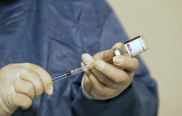Refuerzos de vacunas anti-Covid protegen contra el virus durante más de un año