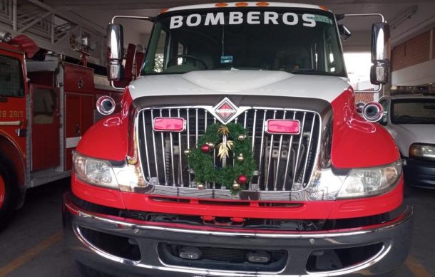 Lanzan concurso para adornar camiones de bomberos de Guadalajara y Zapopan