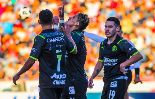 Chivas vence 3-1 a Zacatecas, en homenaje a Benjamín Galindo