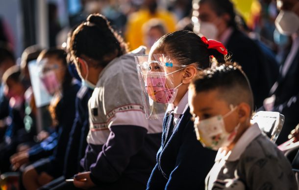 Con regreso a clases, se permitirán los festivales y graduaciones en escuelas