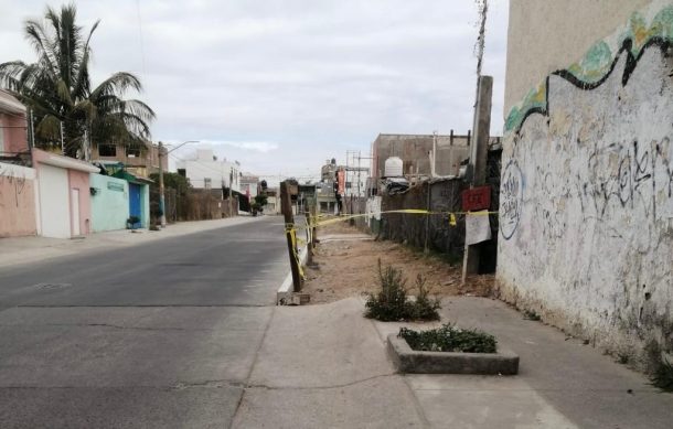 Denuncian vecinos robo de una calle en Guadalajara
