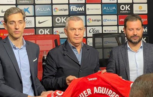 Presenta Mallorca a Javier Aguirre como su nuevo entrenador